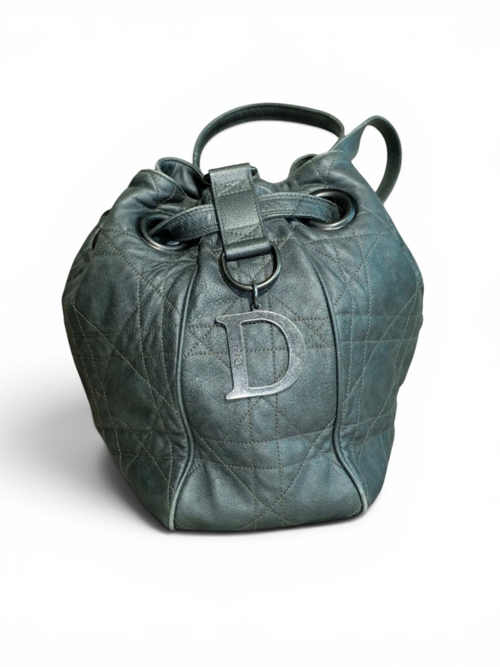 ✨💎VINTAGE💎✨ DIOR Cannage Antique Silver Bucket Bag w/ D Hardware - Picture 3 of 8